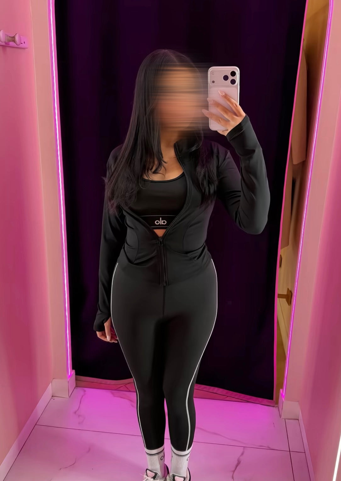 Set alo brassière + legging