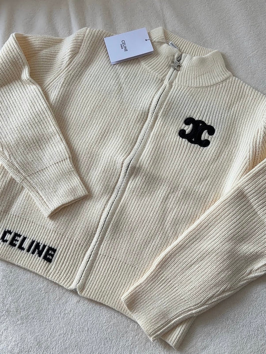 Pull Céline