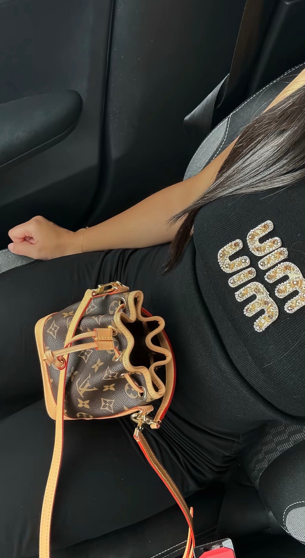 Haut miu miu